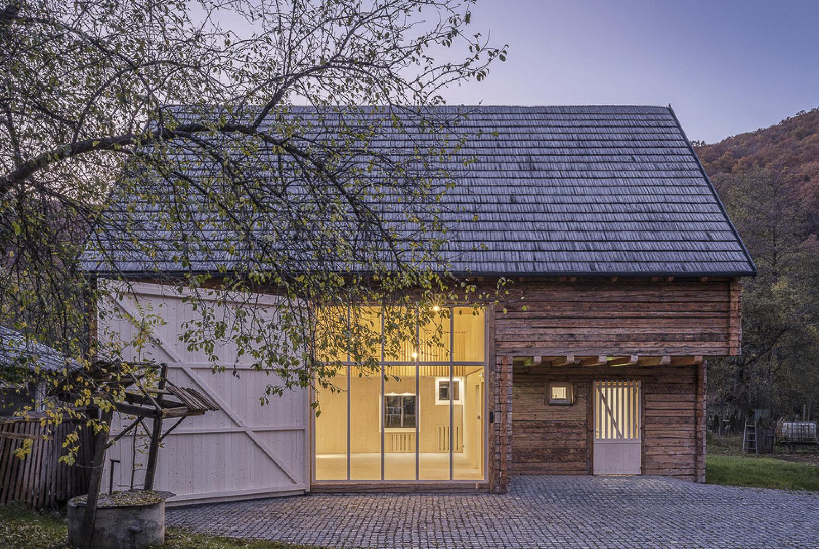 Zetelaki kultúrcsűr − megőrizve és megújulva