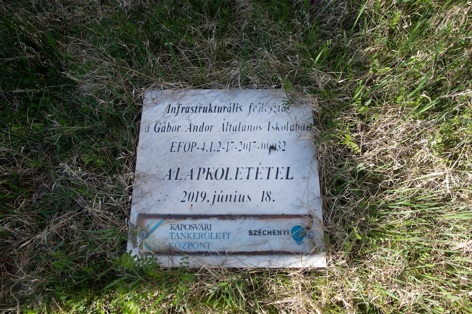 Amikor lerakták az alapkövet hat éve, önkormányzati voksolásra készültek