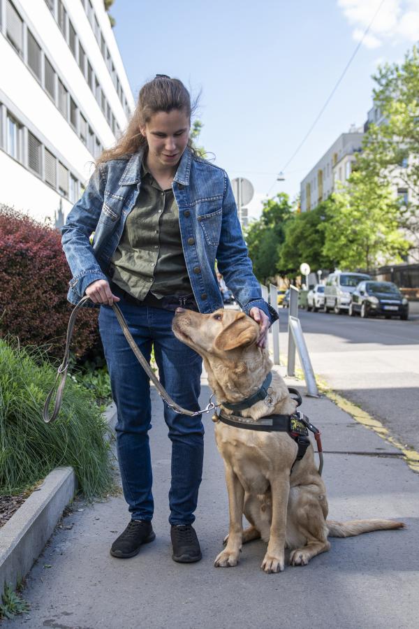 Az összetartozás, a feltétlen bizalom és őszinte ragaszkodás, ami egymáshoz kapcsolja Alexát és Titánt