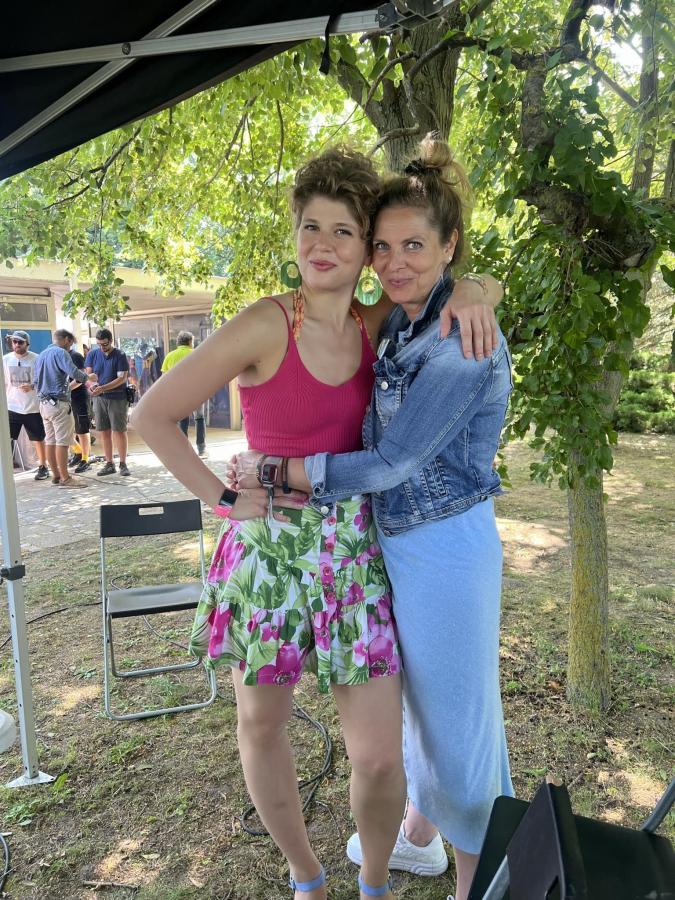 Goda Krisztinával egy balatonföldvári forgatáson