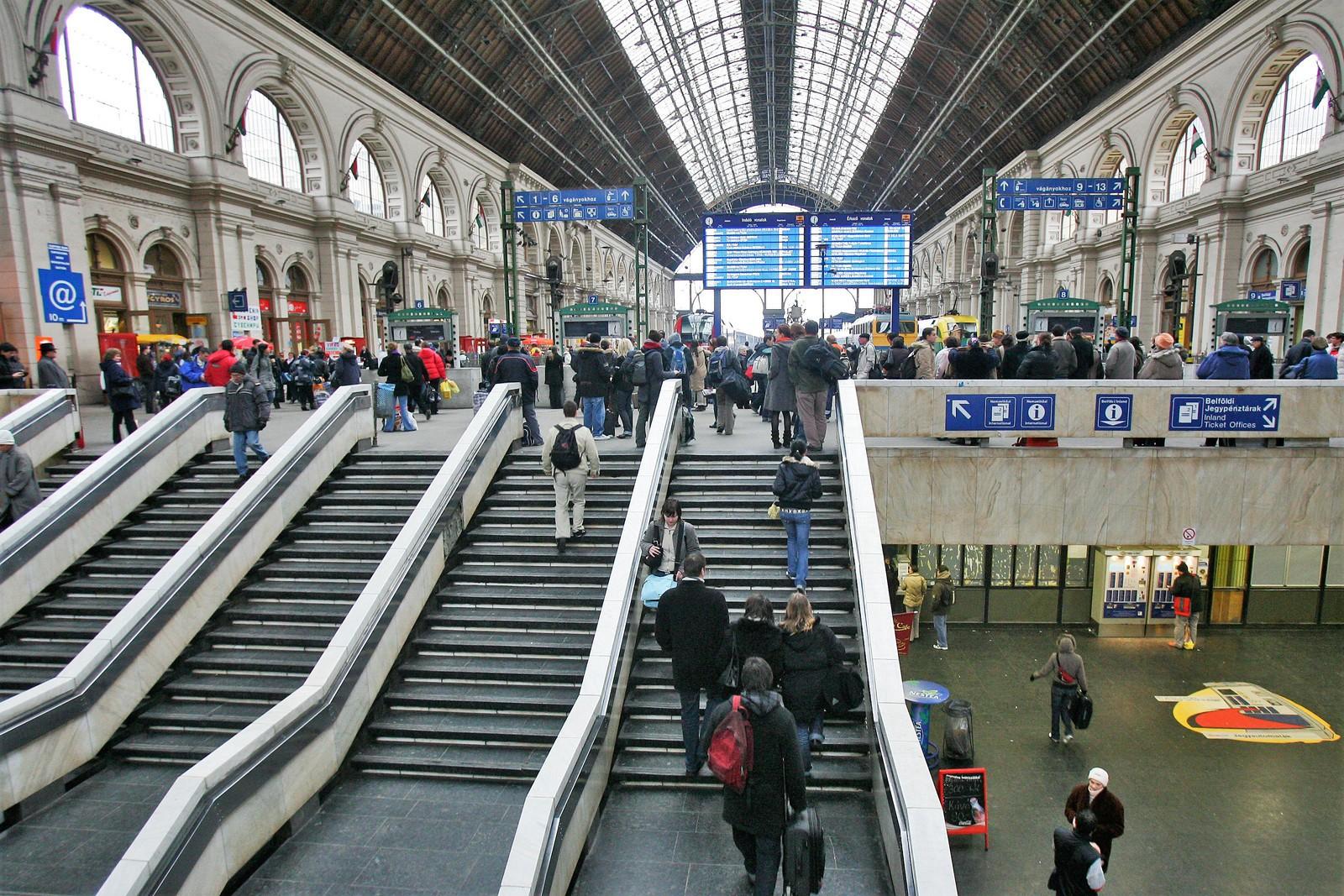 ÖSZTÖNE A KELETIBE VEZETTE - Debrecenbe innen mennek a vonatok – gondolta