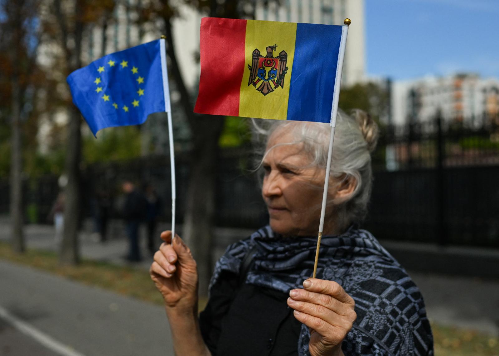 Az egyetlen esély a moldovaiak számára
is a határok nélküli Európai Unió