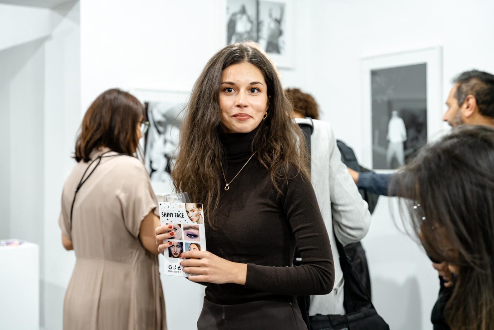 Horváth Anita a Bura Galéria tavalyi csoportos tárlatán