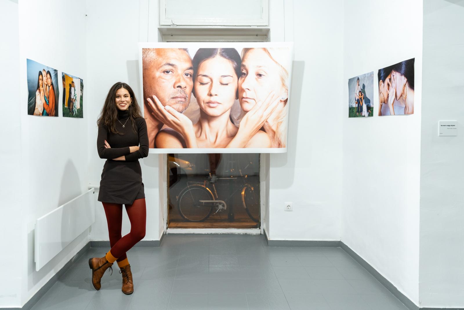Horváth Anita a Bura Galéria tavalyi csoportos tárlatán