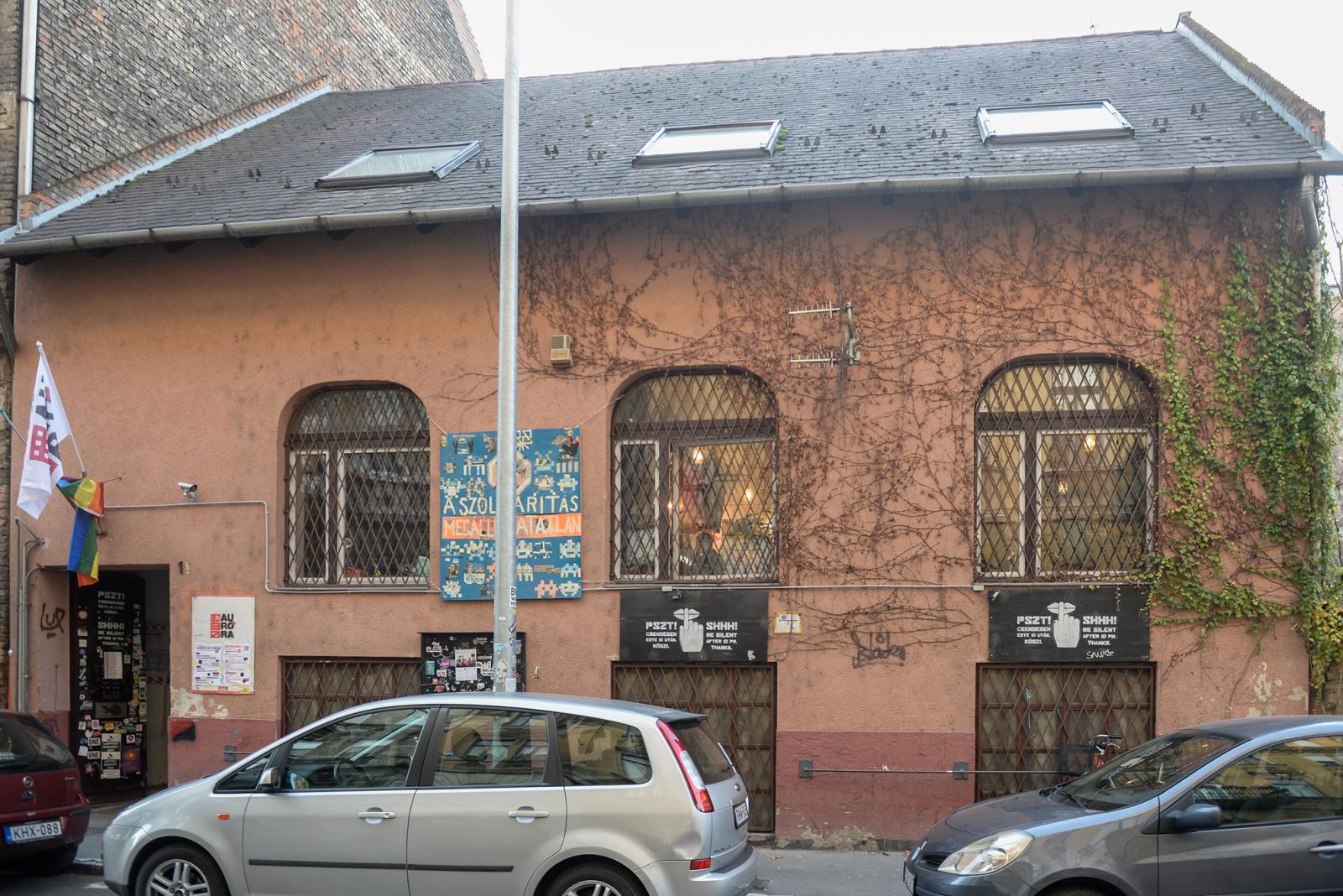 A fideszes Kocsis Mátéék csaknem a megnyitása óta támadták az Aurórát