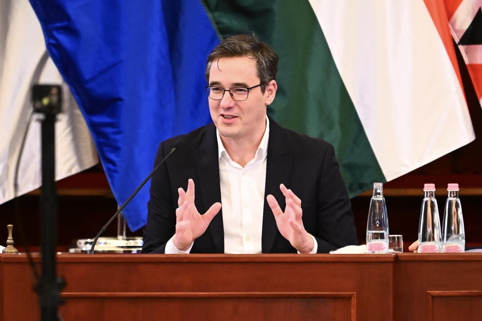 Karácsony Gergely a Fővárosi Közgyűlésen december 17-én.