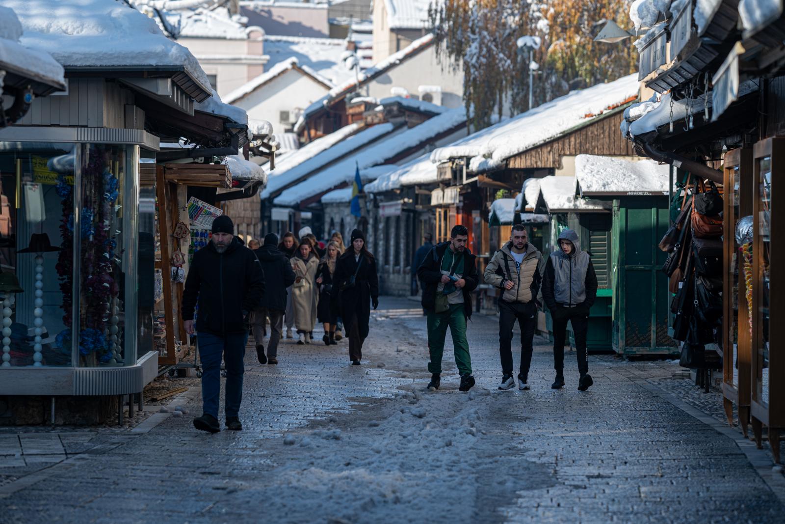 Tito-nosztalgia? Ahogy a szerb nacionalizmus lerombolta Jugoszláviát, úgy ássa alá most Boszniát