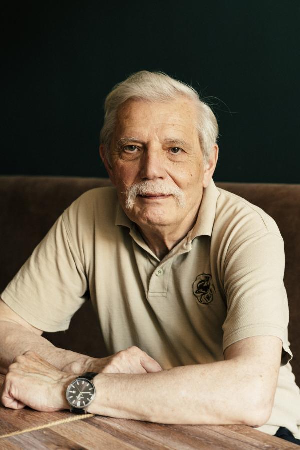 Fidlóczky József