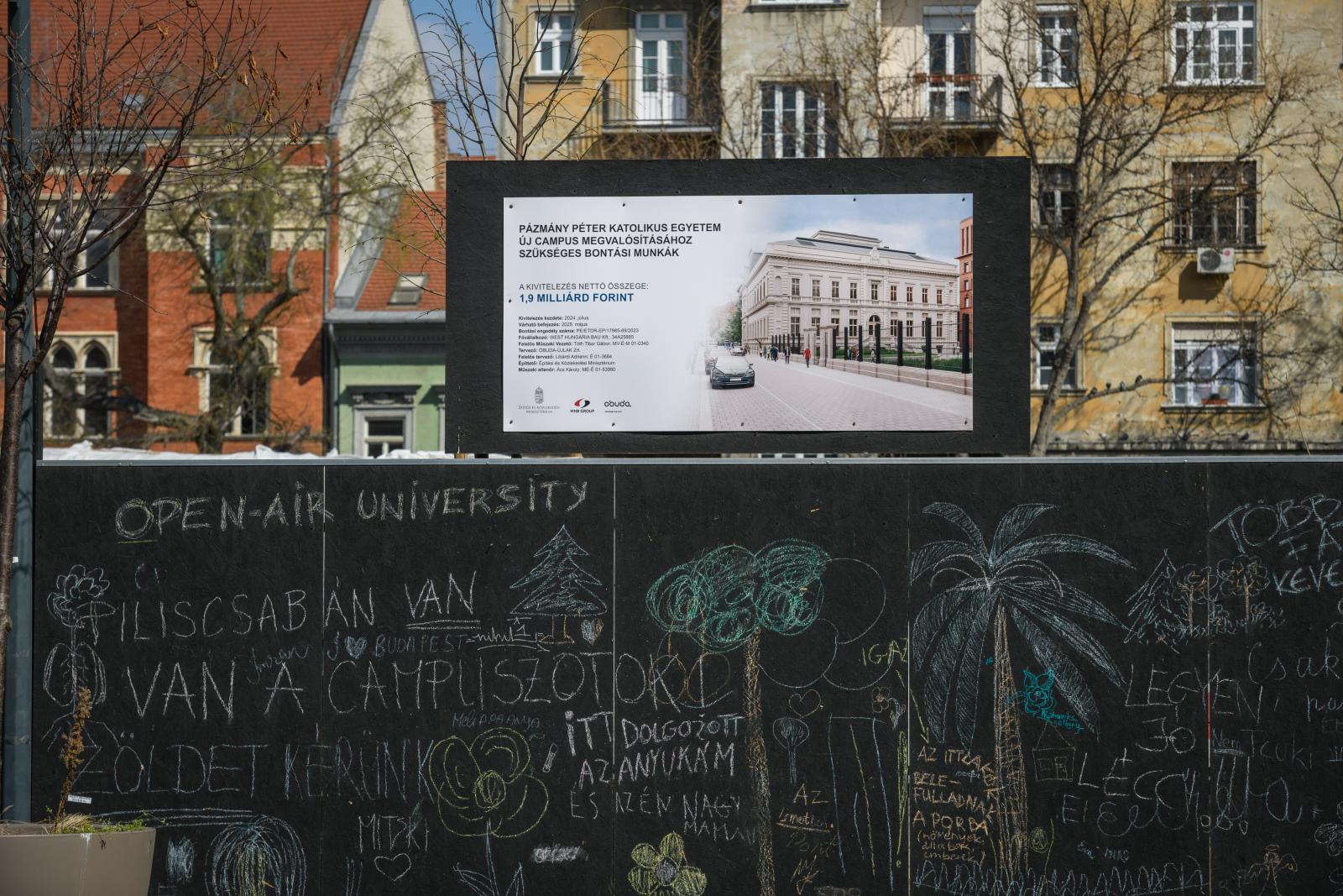  A Pázmány Péter Katolikus Egyetem új budapesti campusát a Palotanegyedben húznák fel – csak a bontási munkák nettó 1,9 milliárd forintba kerültek