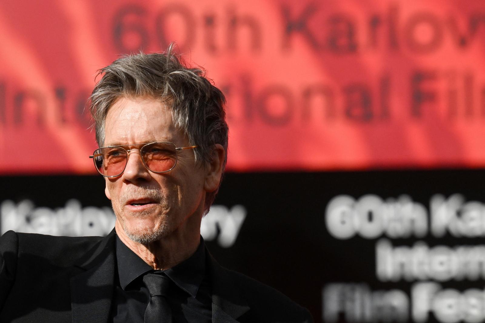 Kevin Bacon 