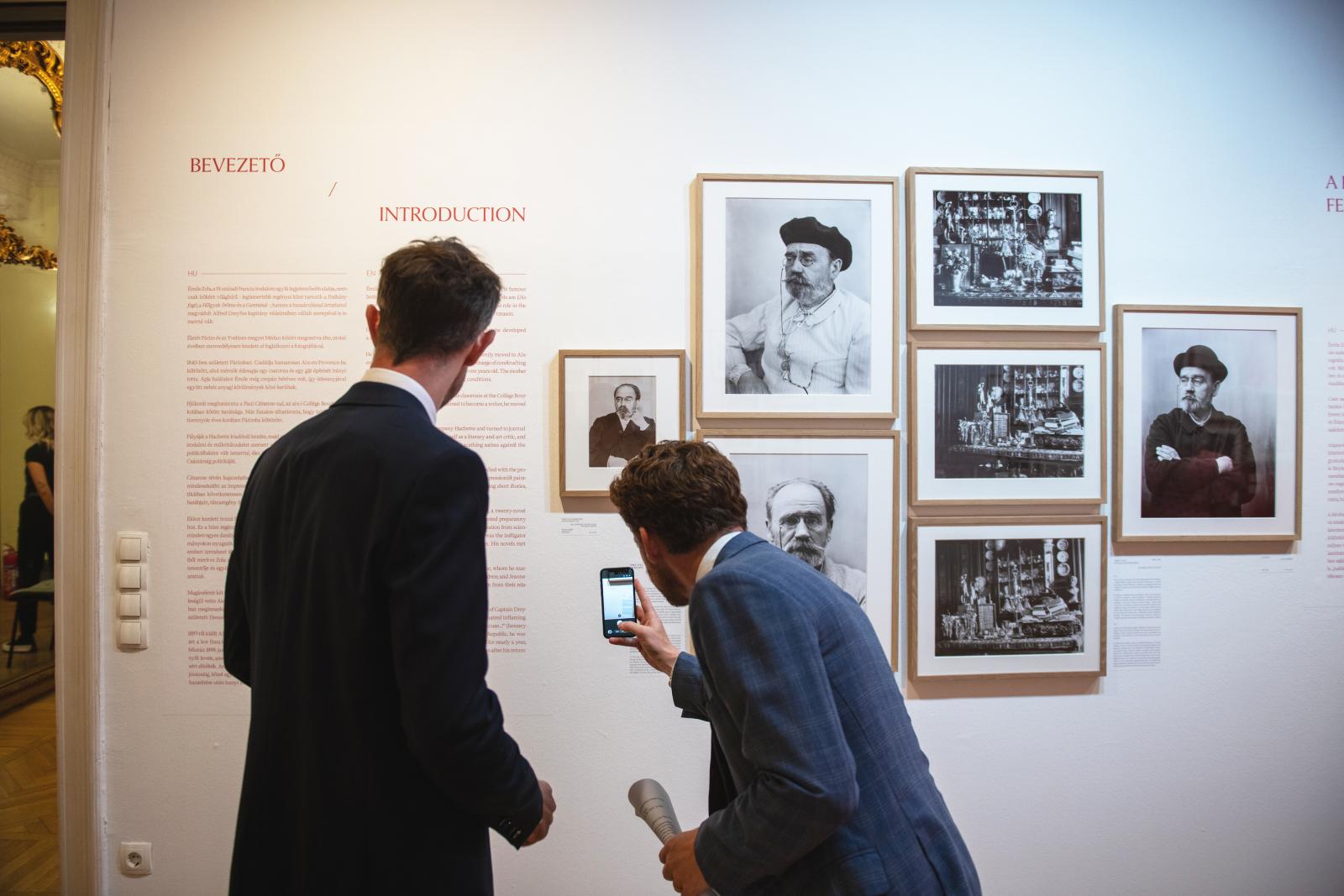 A Zola, a fényíró című kiállítás Émile Zola fotográfusi oldalát mutatja be