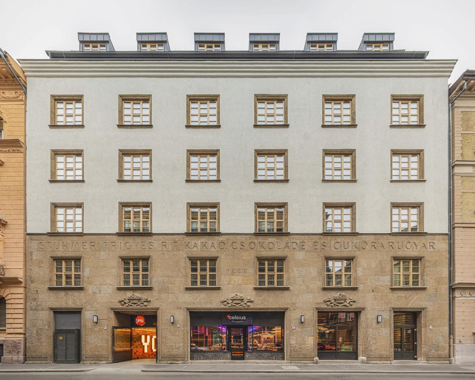 Családi ház Kategória Közönségszavazás: Új építésű lakóépület, Salföld
Építészet: Vékony Péter (Nirmana Építésziroda)