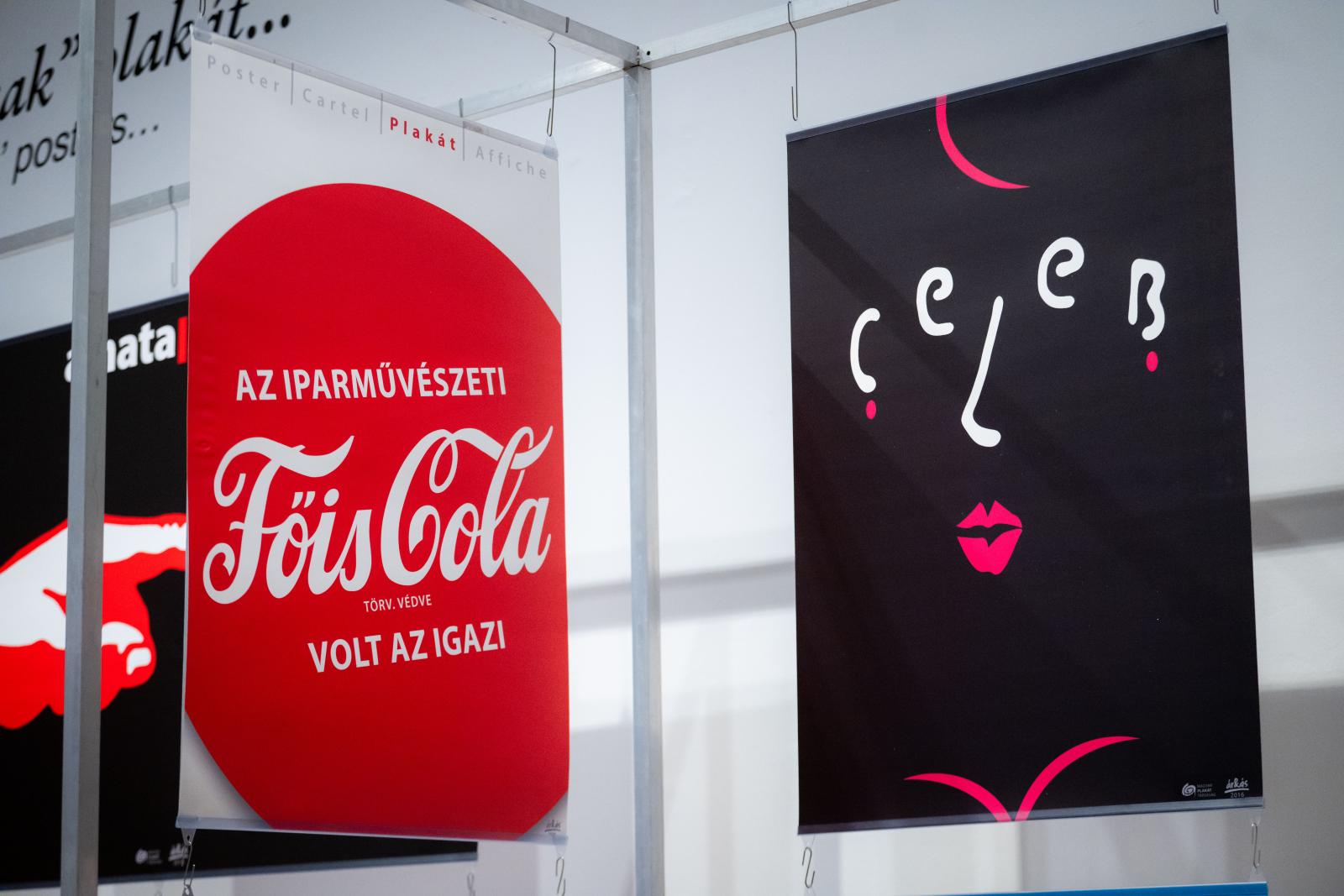 Árendás József a plakátjain metaforikusan fogalmaz