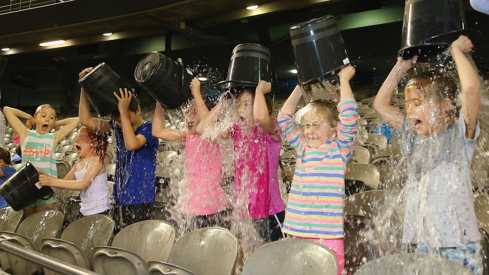 Ice Buckett Challenge rekordkísérlet Ausztráliában