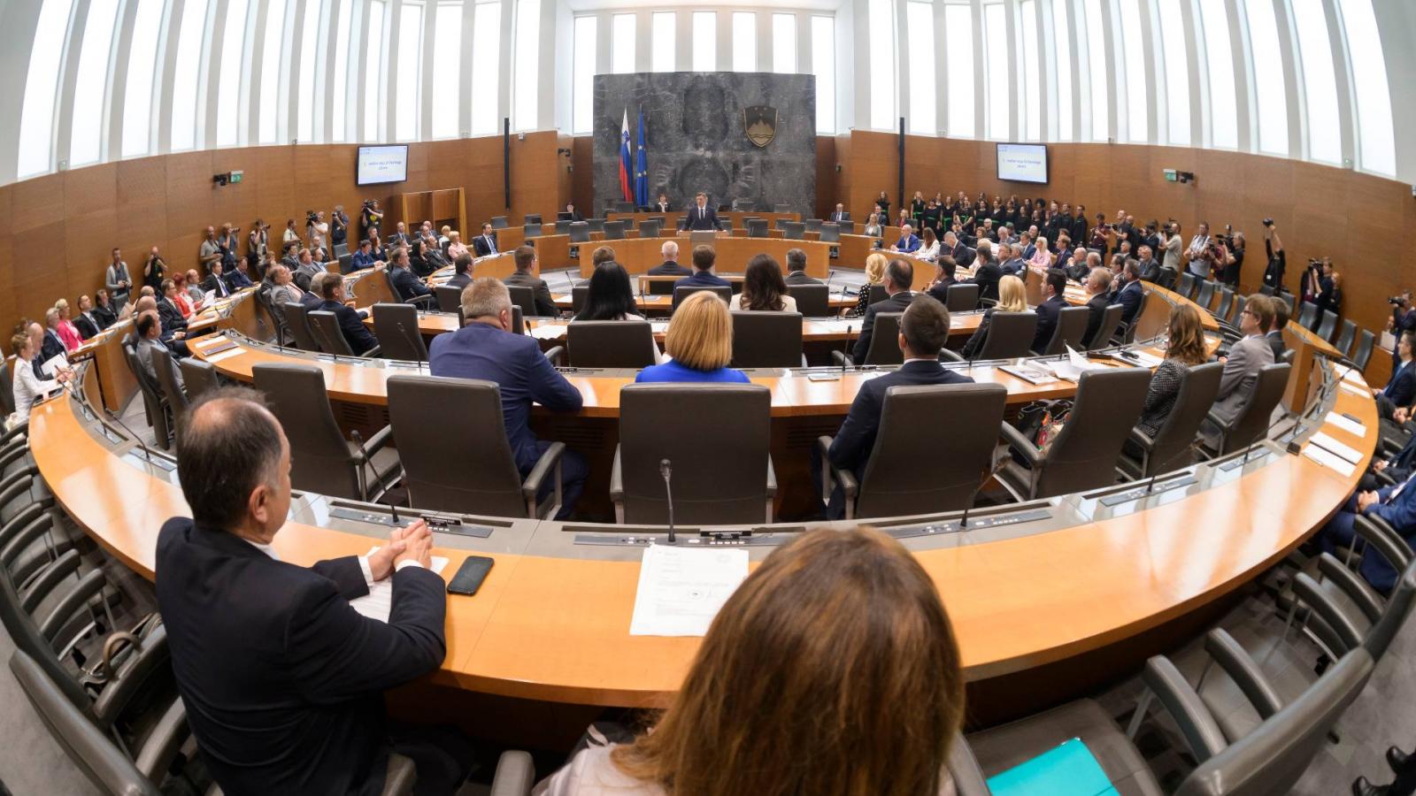 A szlovén parlament - illusztráció