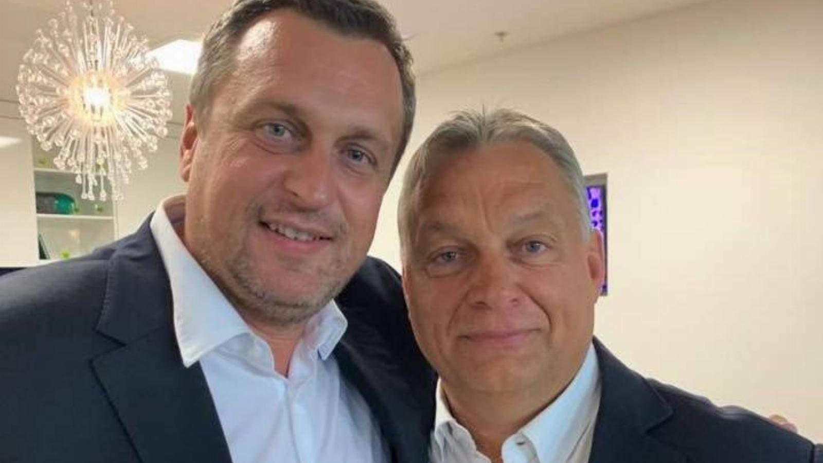 Andrej Danko és Orbán Viktor a szlovák-magyar válogatott meccsén 2019. szeptember 9-én