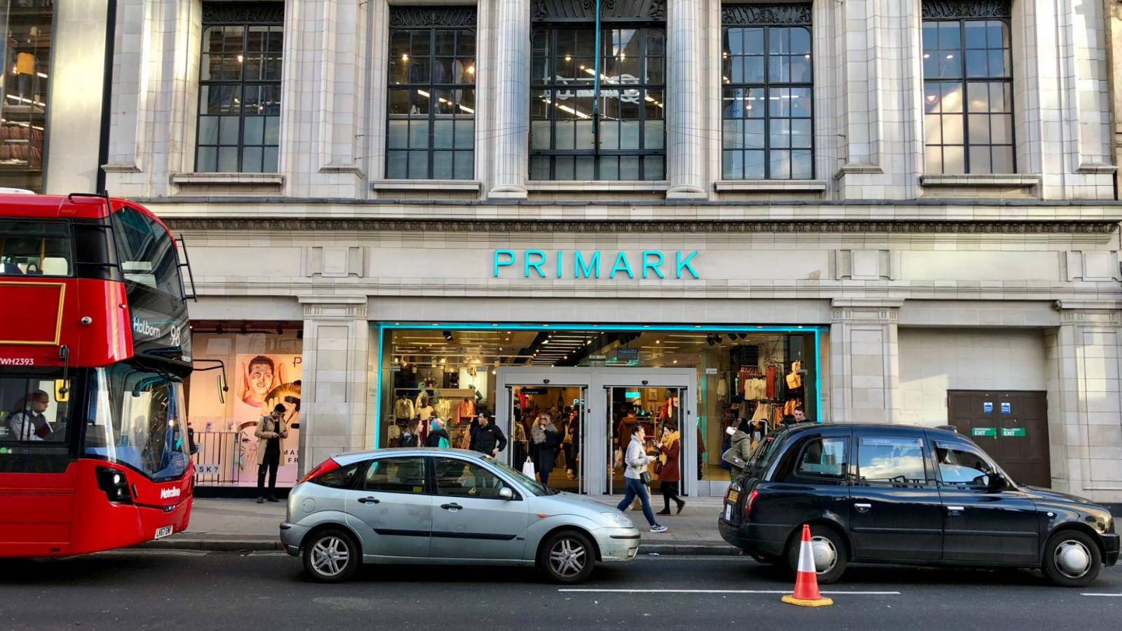 A Primark egyik boltjában vásárolták a zoknikat