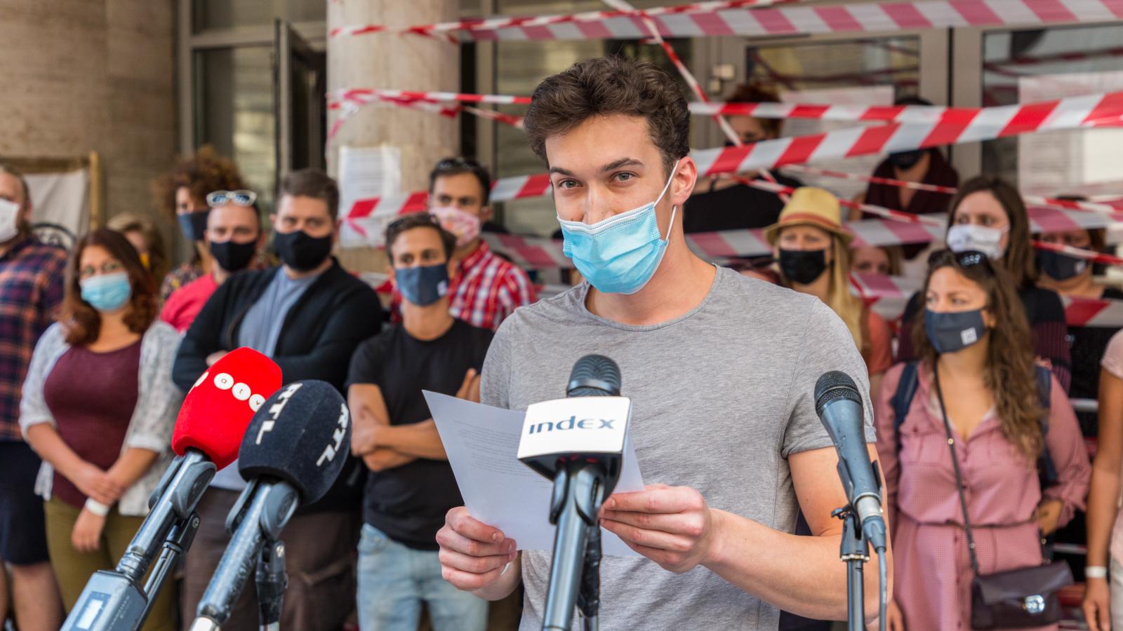 A Színház- és Filmművészeti Egyetem hallgatói sajtótájékoztatója, 2020. szeptember 3-án