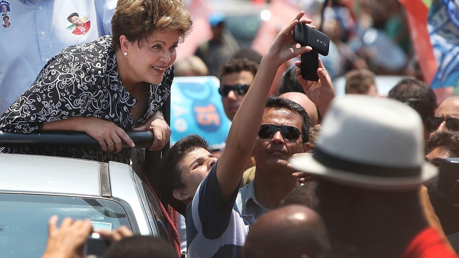 Dilma Rousseff az utolsó pillanatig kampányol FOTÓ: EUROPRESS/GETTY IMAGES/MARIO TAMA