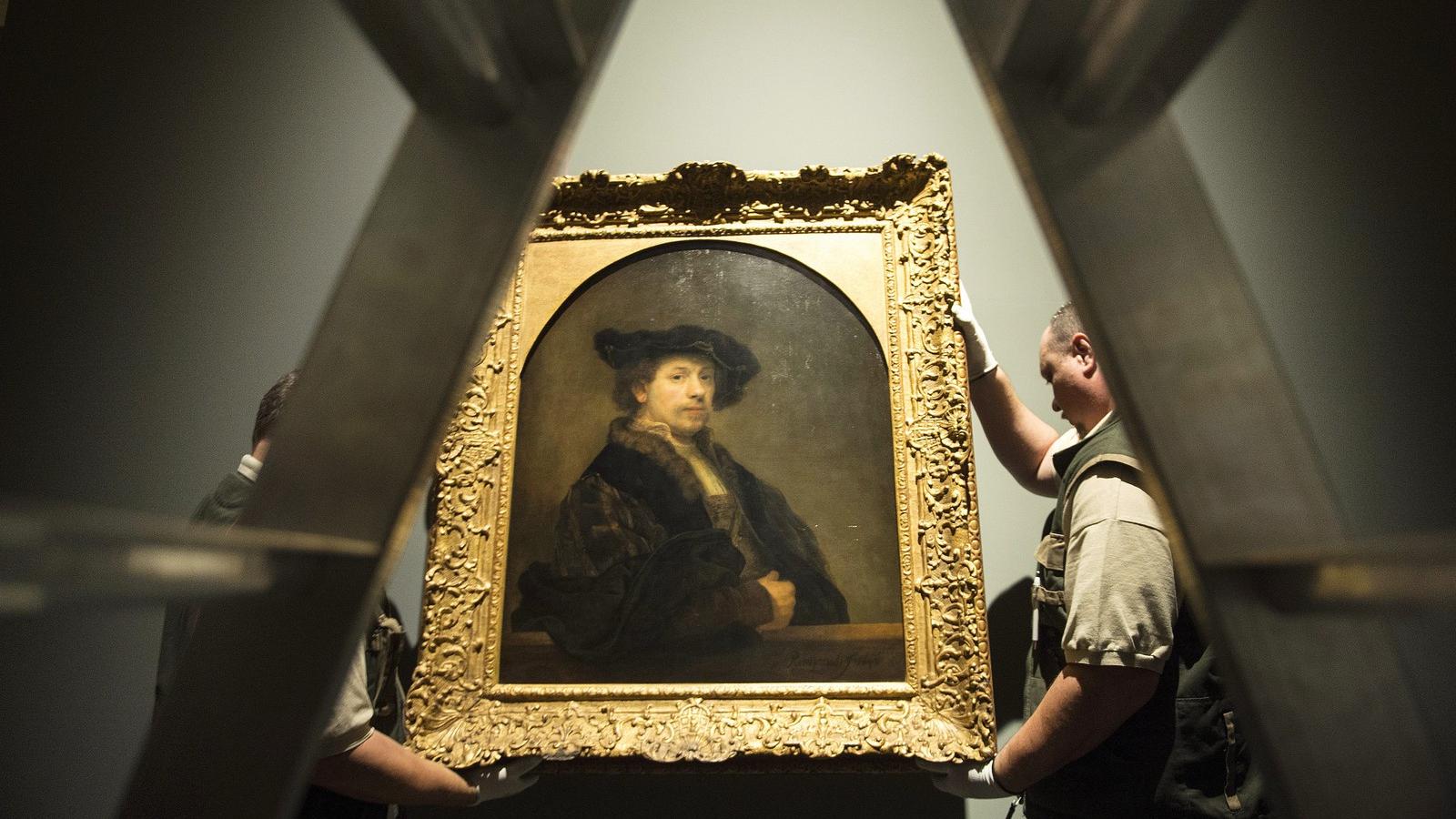 Rembrandt A festő önarcképe harmincnégy éves korában című, 25 milliárd forintra biztosított festménye a Szépművészeti Múzeumban 