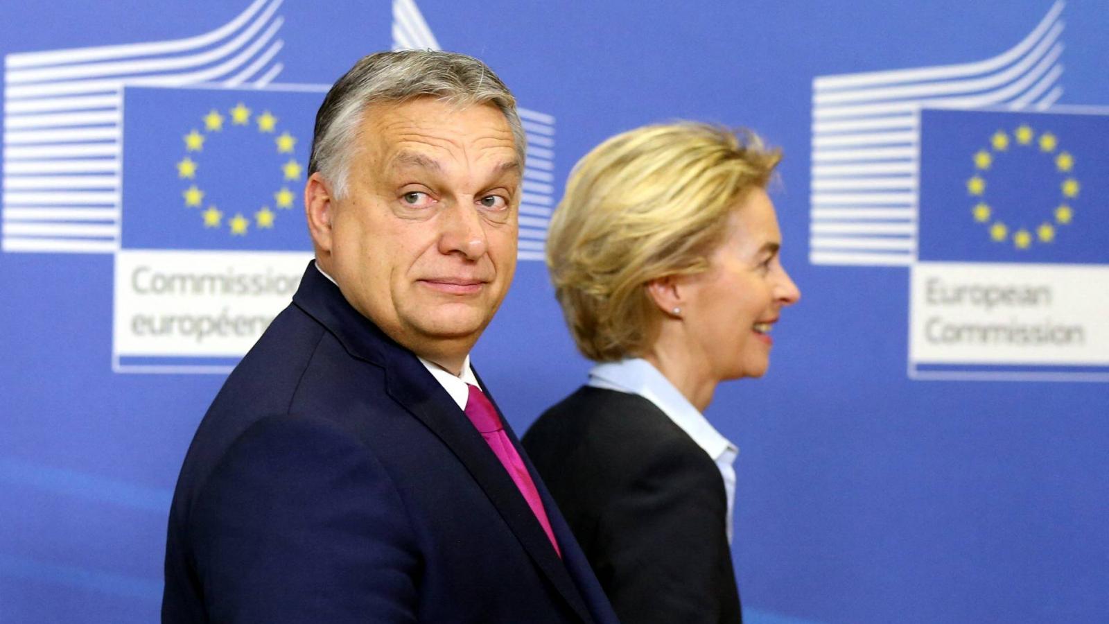 Orbán Viktor magyar miniszterelnök és Ursula von der Leyen bizottsági elnök 2020. február 3-án Brüsszelben