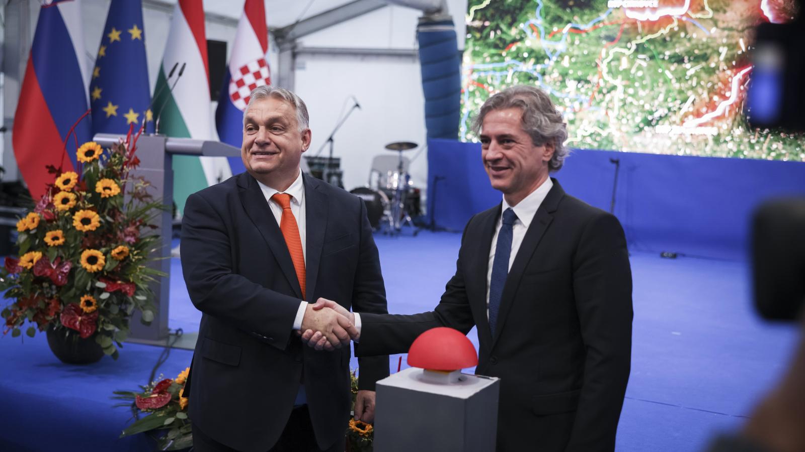 Orbán Viktor kormányfő és Robert Golob szlovén miniszterelnök az északkelet-szlovéniai Cirkovcében