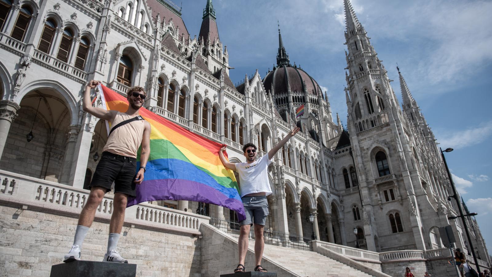 Az EP szerint uniós jogot sért a magyar jogszabály