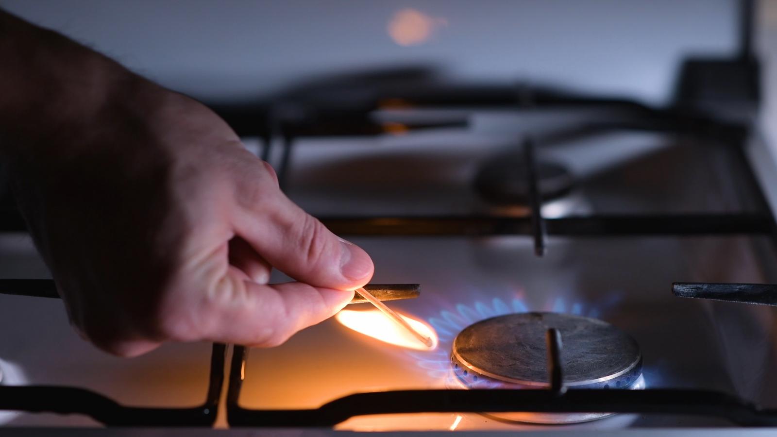 Indokolt lenne a „lakossági piaci ár” jelentős csökkentése 