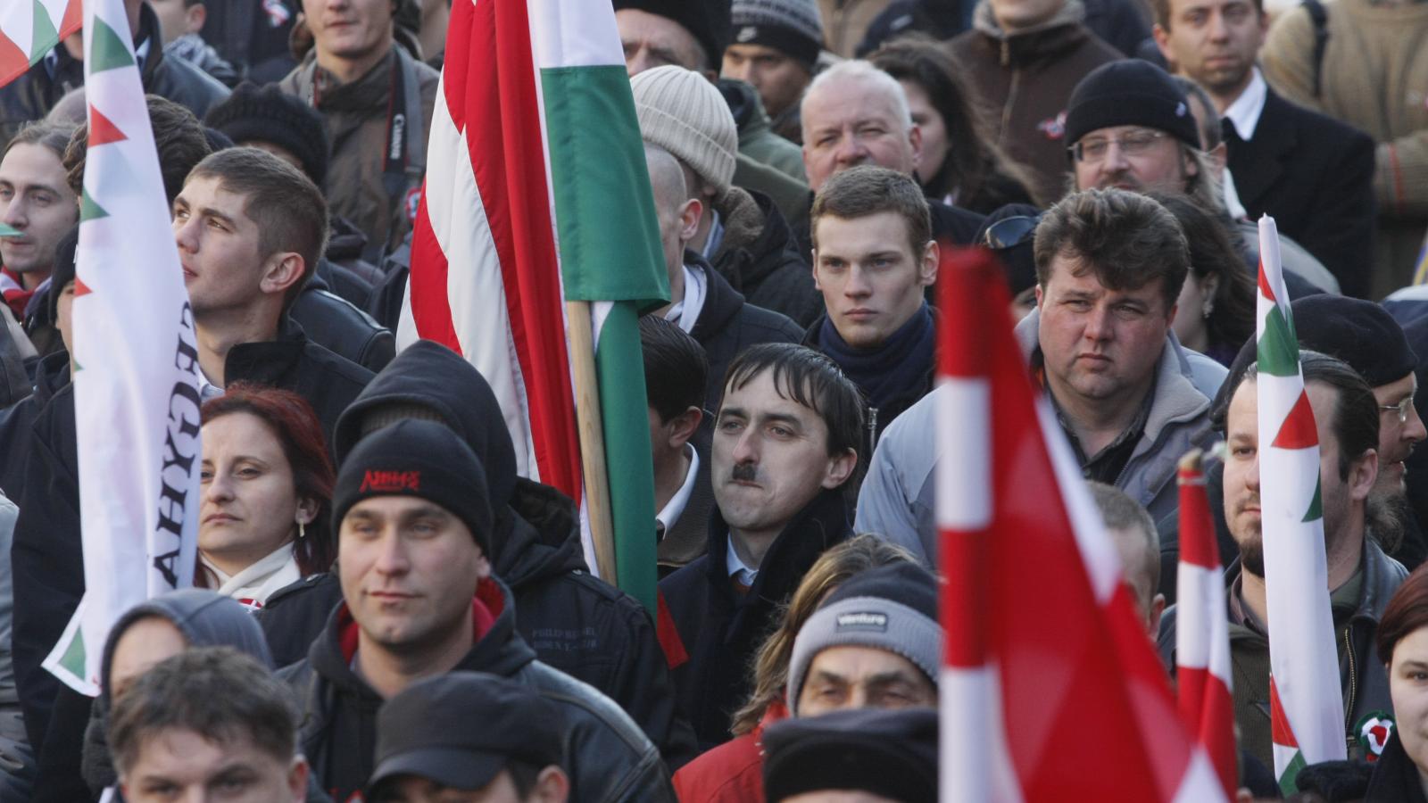 A Jobbik 2010-es márciusi megemlékezése. Ma már a kormányfőtől és a Mi Hazánktól hallani az akkori szólamaikat