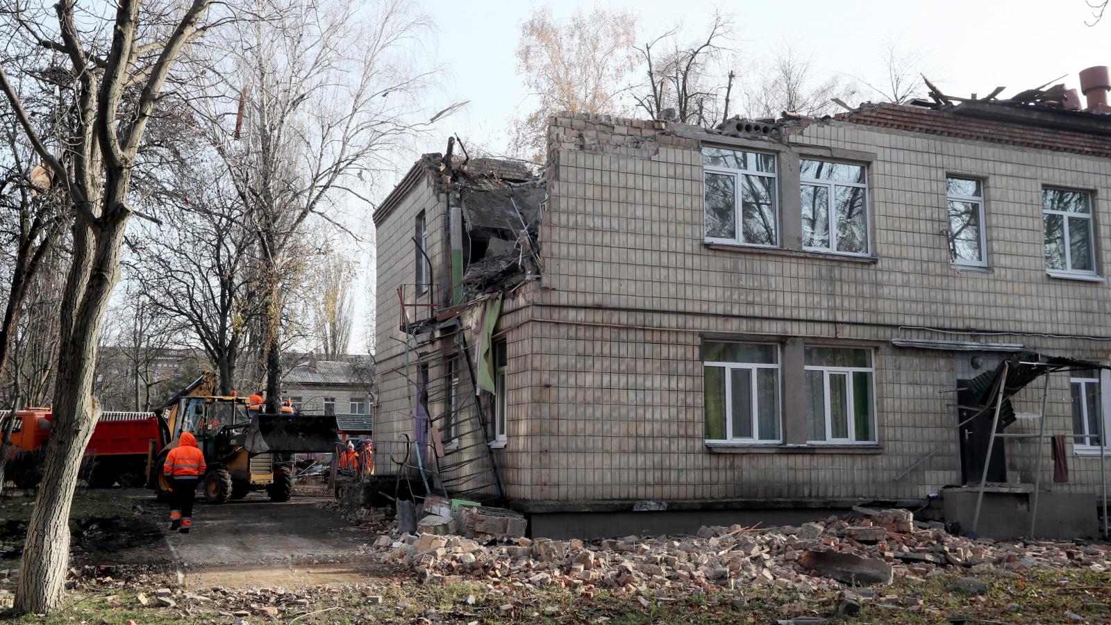 Dróntámadásban megsérült kijevi óvoda szombaton. 