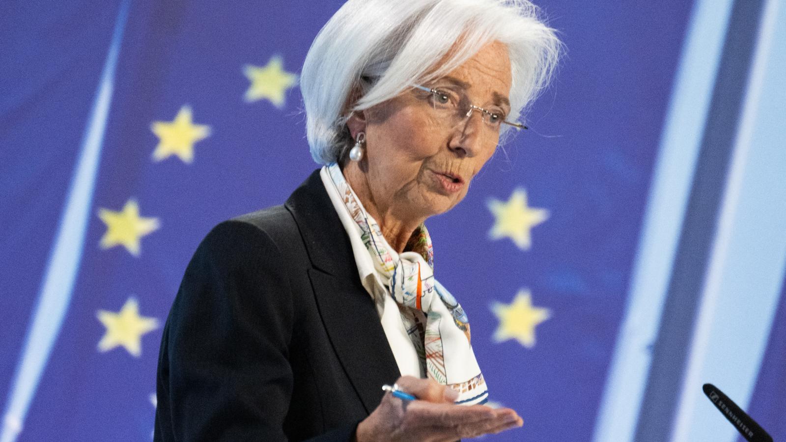 Lagarde szerint a nyár elejére tisztábban láthat az EKB 