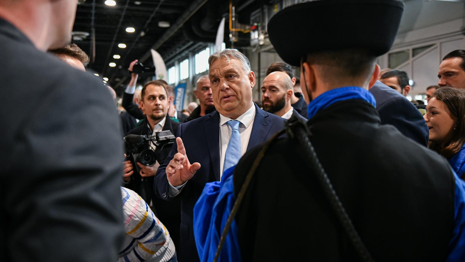 Orbán Viktor miniszterelnök nyilatkozik a Szakma Sztár fesztiválon