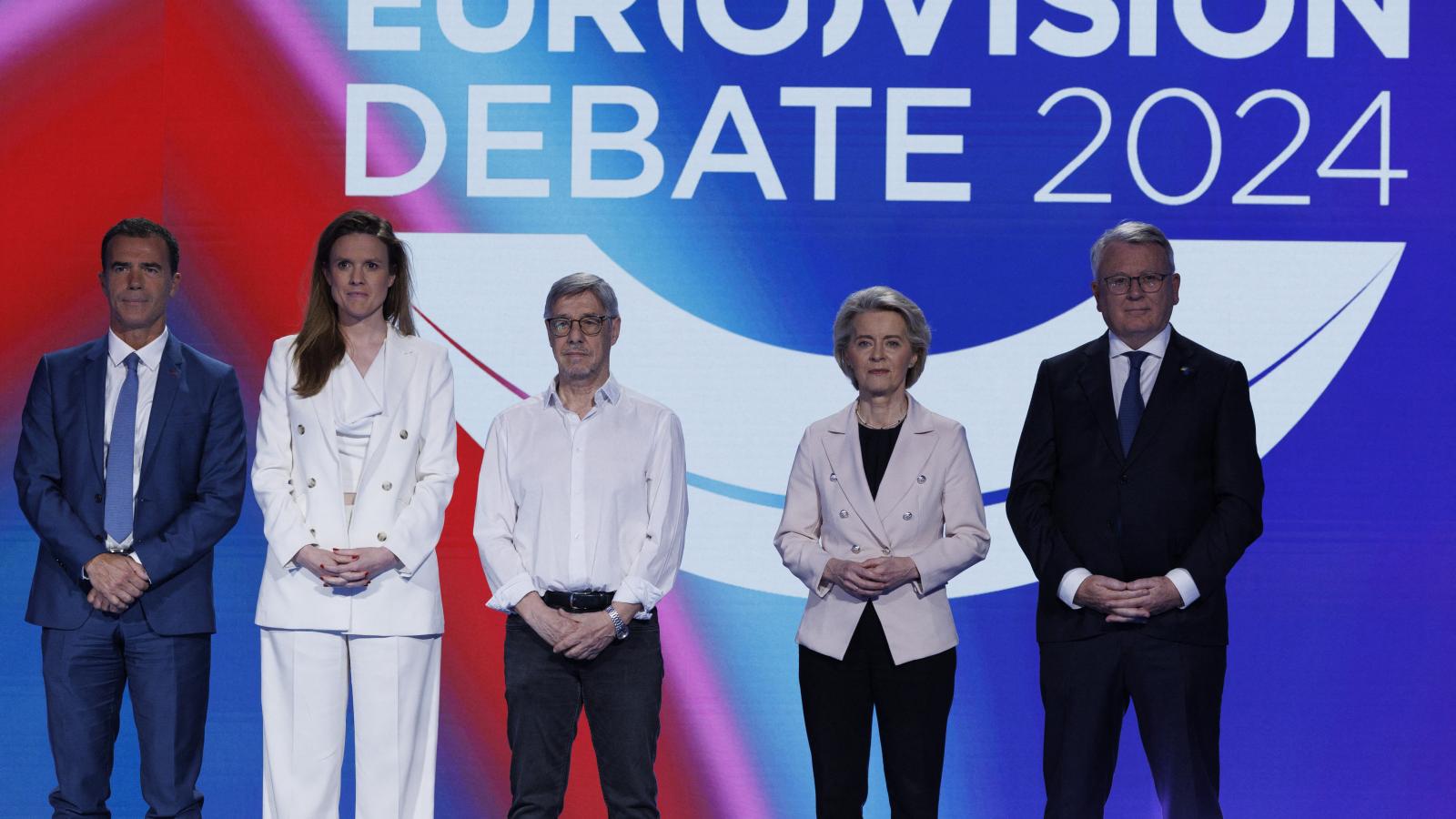 Sandro Gozi, Terry Reintke, Walter Baier, Ursula von der Leyen és Nicolas Schmit 