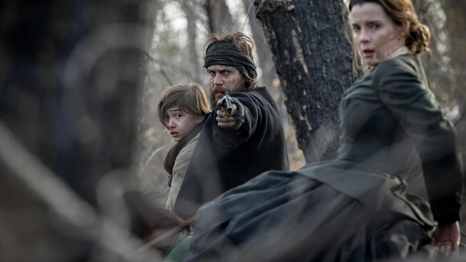 A Netflixen látható wes­ternsorozat, A vadnyugat születése egyik jelenete. Sokkoló vérfürdőket ereszt ránk