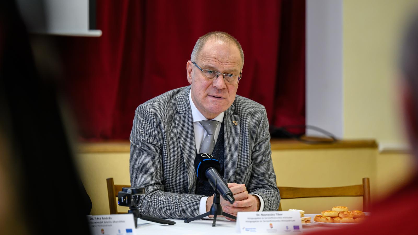 Korábbi felvétel 