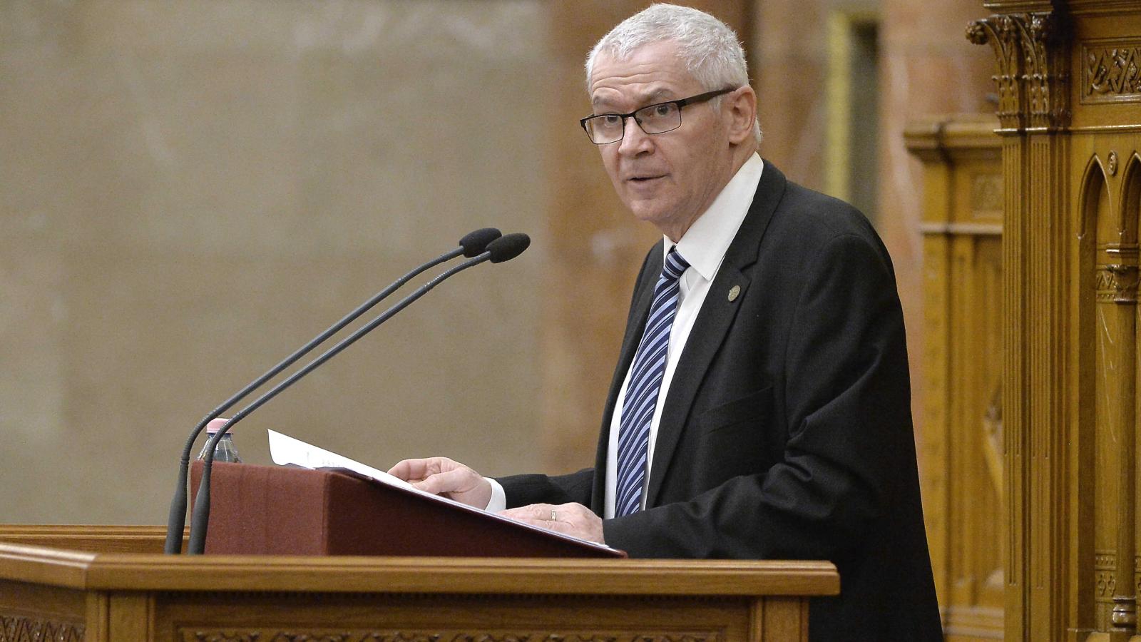 Korábbi felvétel 