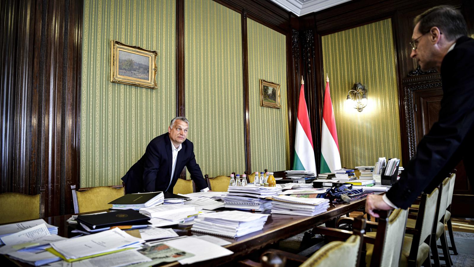 Orbán Viktor és Varga Mihály. Nem jött össze nekik a tartható költségvetés