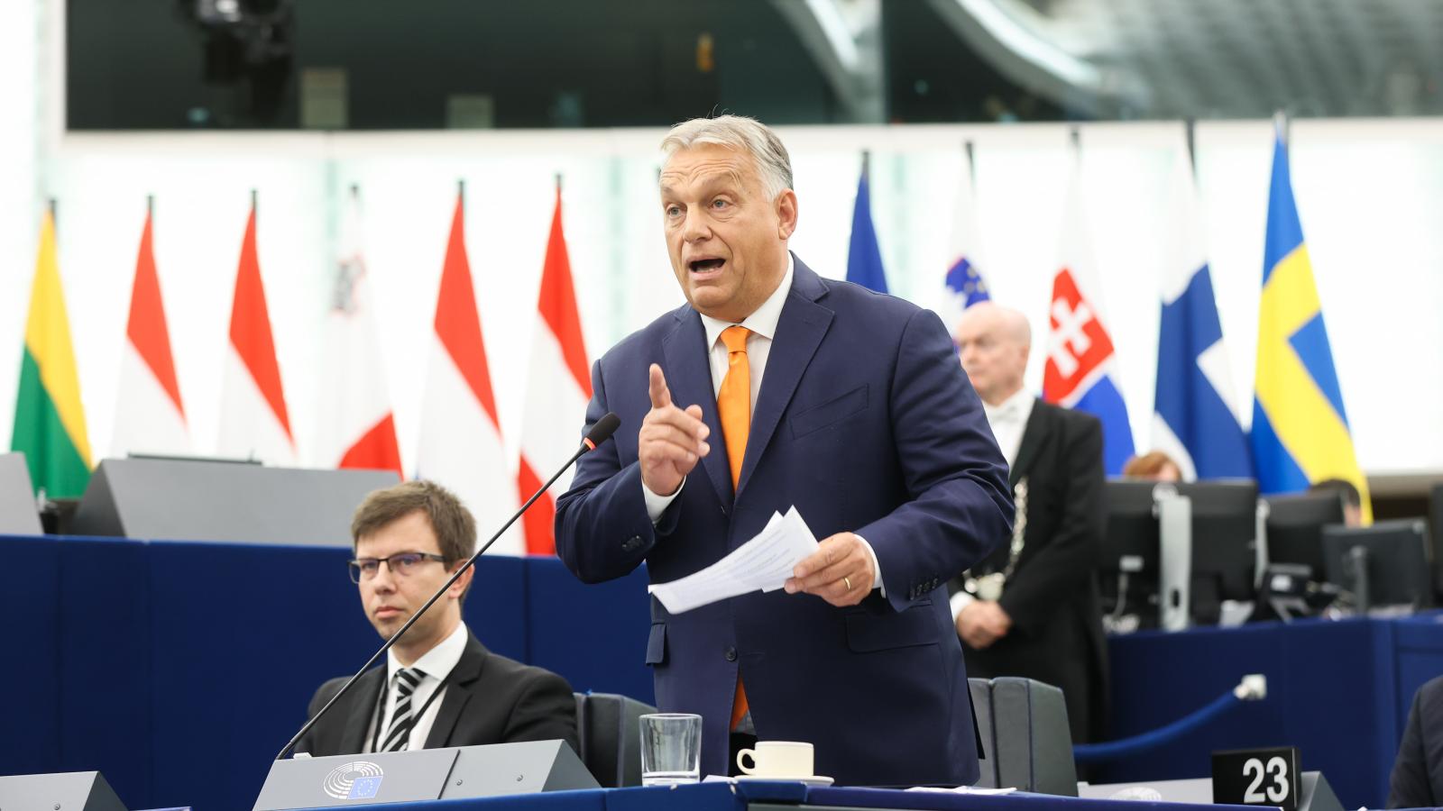 Orbán Viktor: ha nem tudunk elválni, meg kell javítani a házasságot