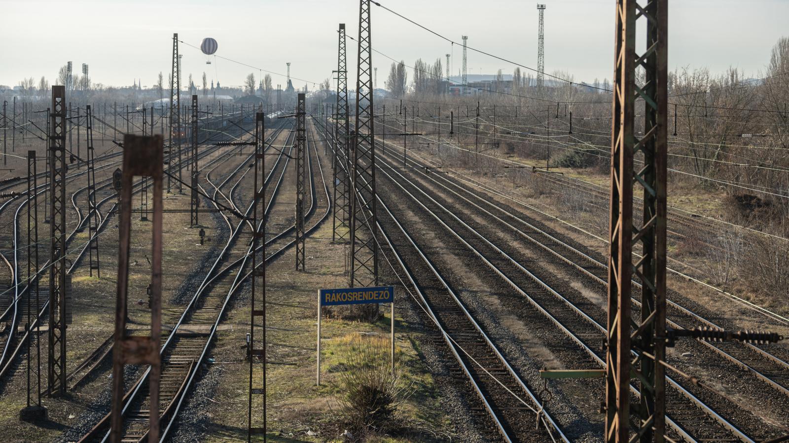 Egyelőre csak a MÁV-val kötendő megállapodás tervezete készült el