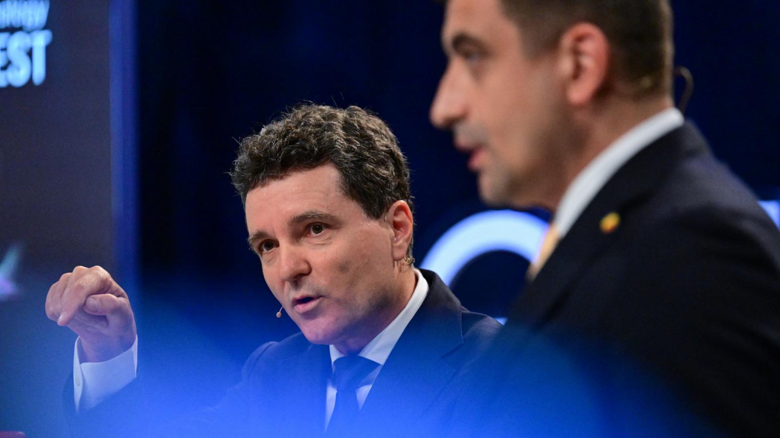 Nicușor Dan és George Simion május 8-án