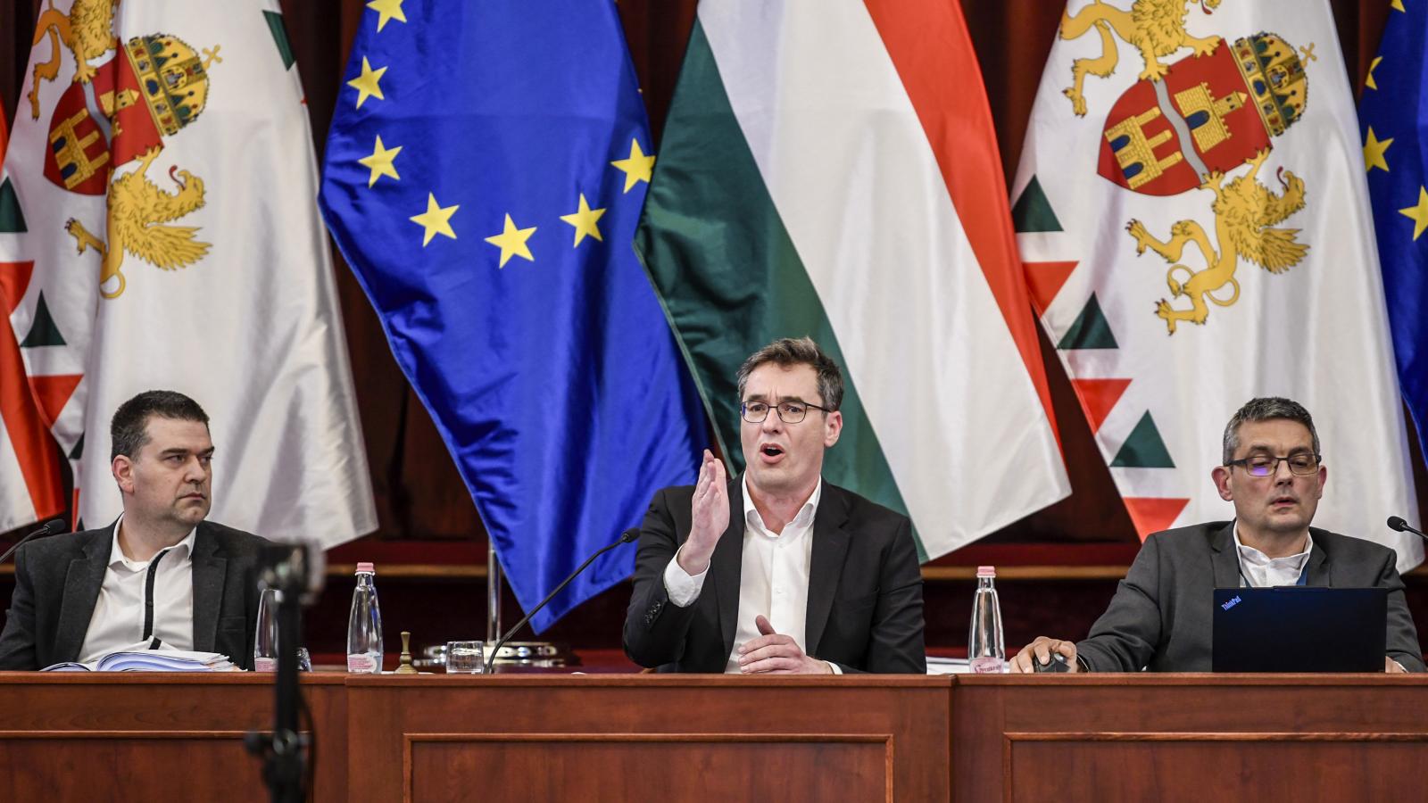 Karácsony szerint ha elvonnak 89 milliárdot, nem az lesz a kérdés, hogy éjjel jár-e a metró