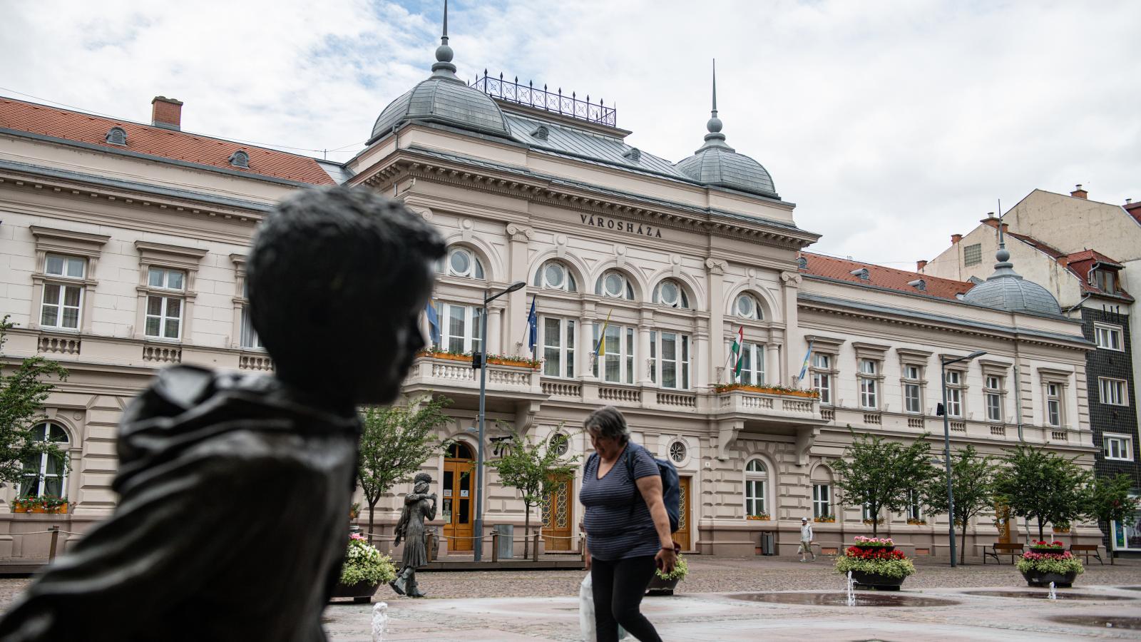 A szolnoki városháza.