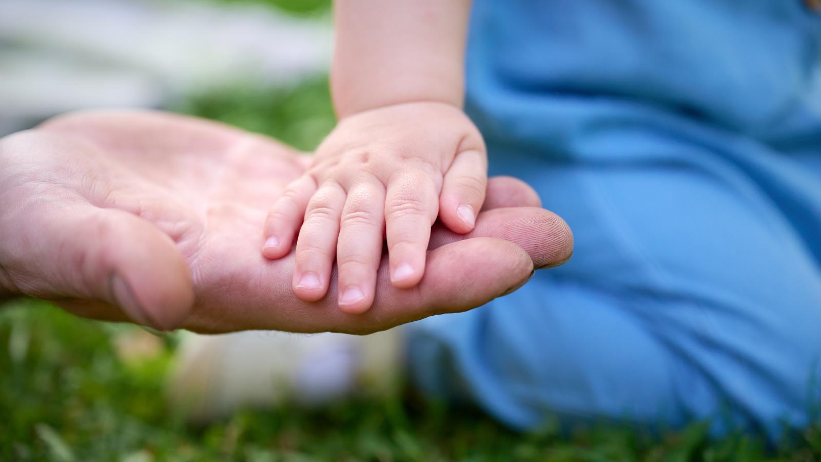 A leendő szülők is nehezebb helyzetbe kerülnek a központosítással