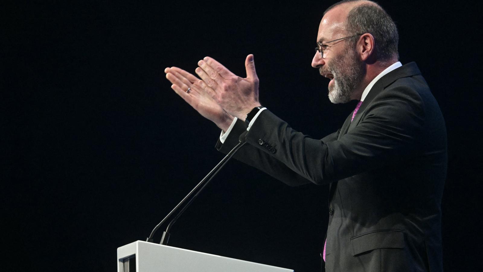 Manfred Weber - Korábbi felvétel