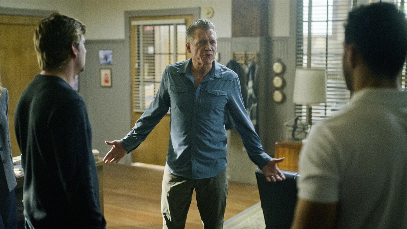 A Netflix listavezető
filmsorozatának,
a Havenportnak
egy
jelenete. Érződik
a durvaság