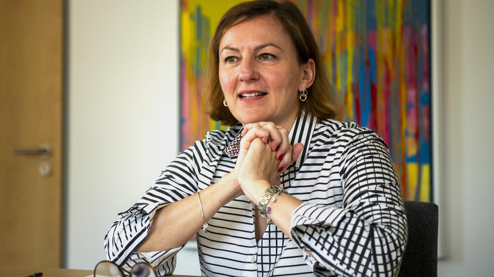 Politikai cirkusz helyett párbeszédre lenne szükség – mondja Walter Katalin