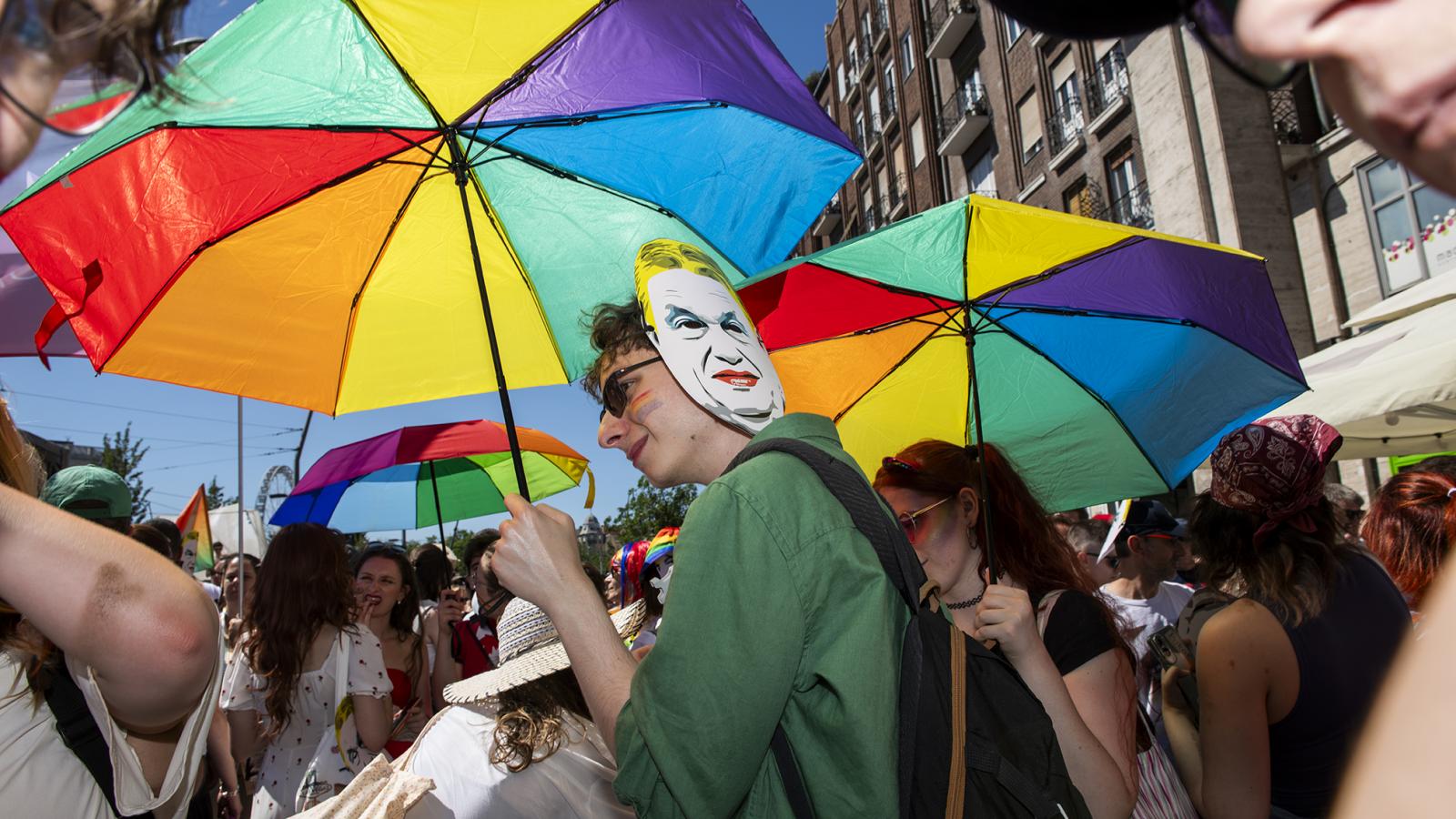 Az Orbán-rendszer kritikája is megjelent a vonuláson