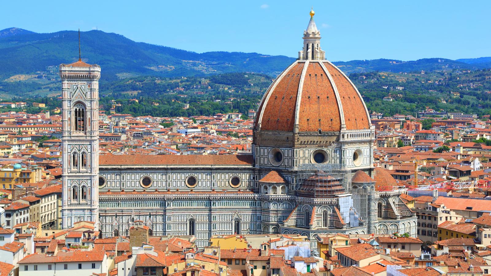 A firenzei dóm, a keresztény világ negyedik legnagyobb temploma