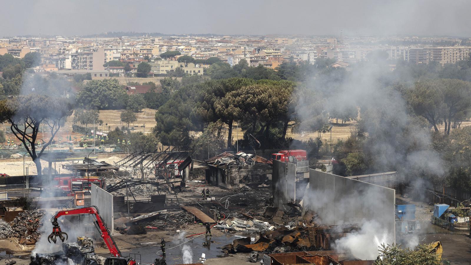 A felrobbant benzinkút Rómában 2025. július 4-én