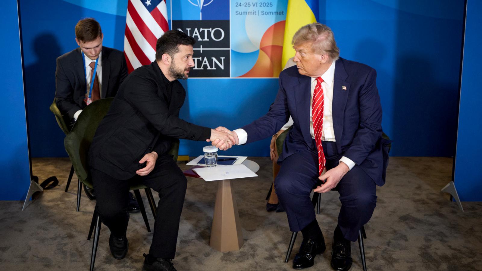 Volodimir Zelenszkij és Donald Trump 2025. június 25-én